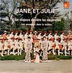 [Pochette de Il est toujours derrire les majorettes]