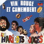 [Pochette de Vin rouge et camembert]