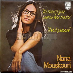 [Pochette de La musique sans les mots (Nana MOUSKOURI)]