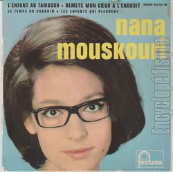 [Pochette de L’enfant au tambour (Nana MOUSKOURI)]