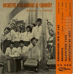 [Pochette de Promenade sur le lac (ORCHESTRE D’ACCORDONS DE CHAMBRY)]