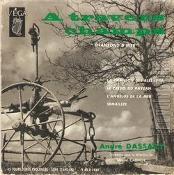 [Pochette de  travers champs " chansons d’hier " (Andr DASSARY)]