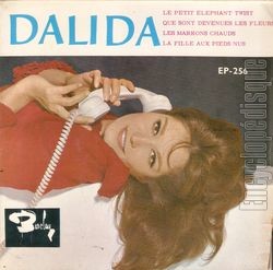 [Pochette de Le Petit lphant twist (DALIDA)]