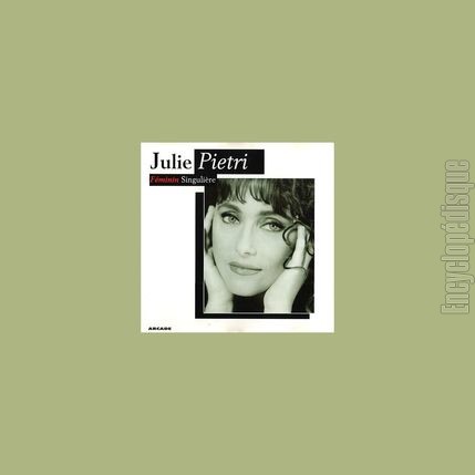 [Pochette de Fminin singulire (Julie PIETRI)]