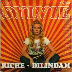 [Pochette de Riche (Sylvie VARTAN)]