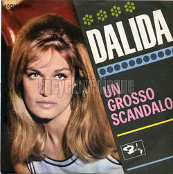 [Pochette de Un grosso scandalo (DALIDA)]