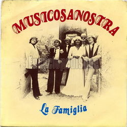 [Pochette de Musicosanostra (La FAMIGLIA)]