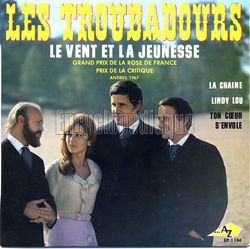 [Pochette de Le vent et la jeunesse (Les TROUBADOURS)]