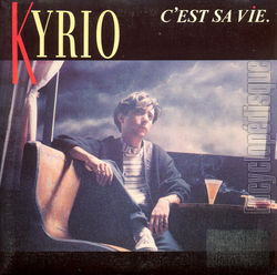 [Pochette de C’est sa vie (KYRIO)]