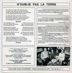 [Pochette de N’oublie pas la terre (COLLGE MILE FOURNIER DE BADONVILLIER) - verso]