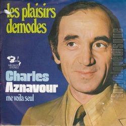 [Pochette de Les plaisirs dmods (Charles AZNAVOUR)]