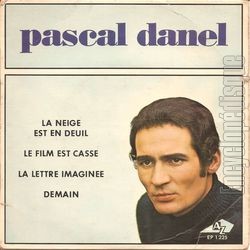 [Pochette de La neige est en deuil (Pascal DANEL)]