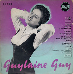 [Pochette de Paris est un accordon (Guylaine GUY)]