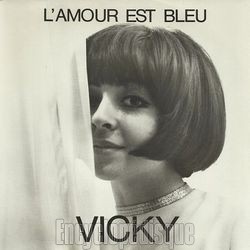 [Pochette de L’amour est bleu (VICKY)]