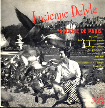 [Pochette de Sourire de Paris (Lucienne DELYLE)]