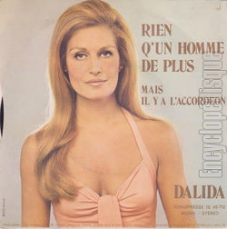 [Pochette de Mais il y a l’accordon (DALIDA) - verso]